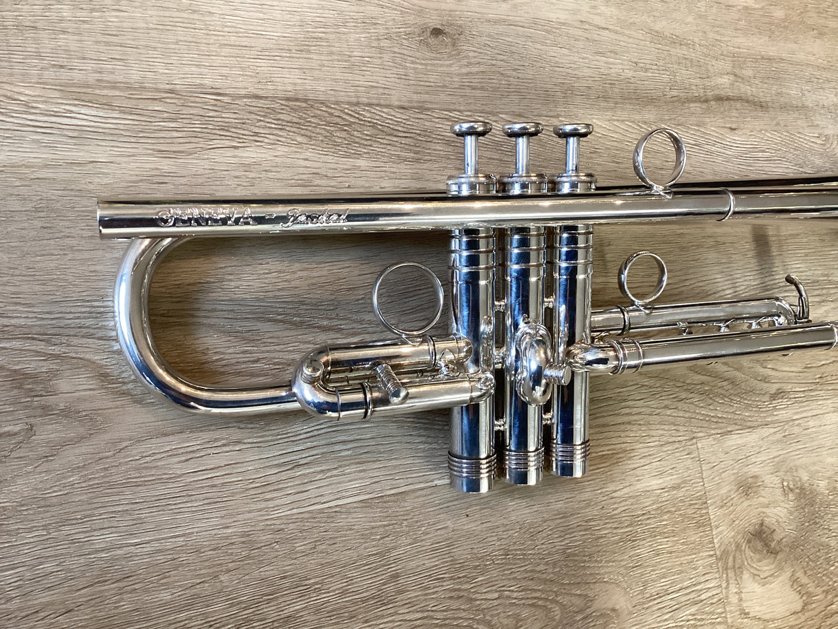 Pre Owned Geneva Joshol Bb Trumpet - Silver Plate