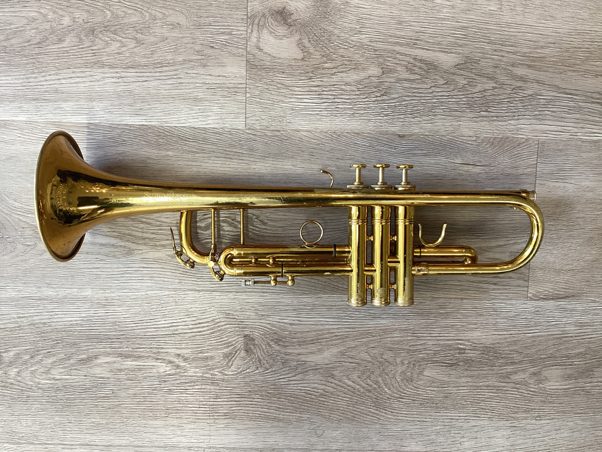 Pre Owned Smith Watkins R25 Trumpet - Gold Lacquer