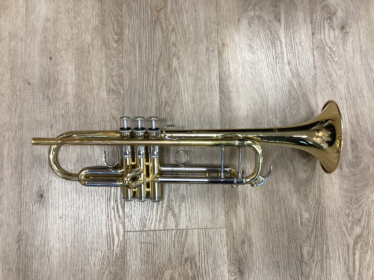 Pre - owned Yamaha YTR - 6335H II Bb Trumpet