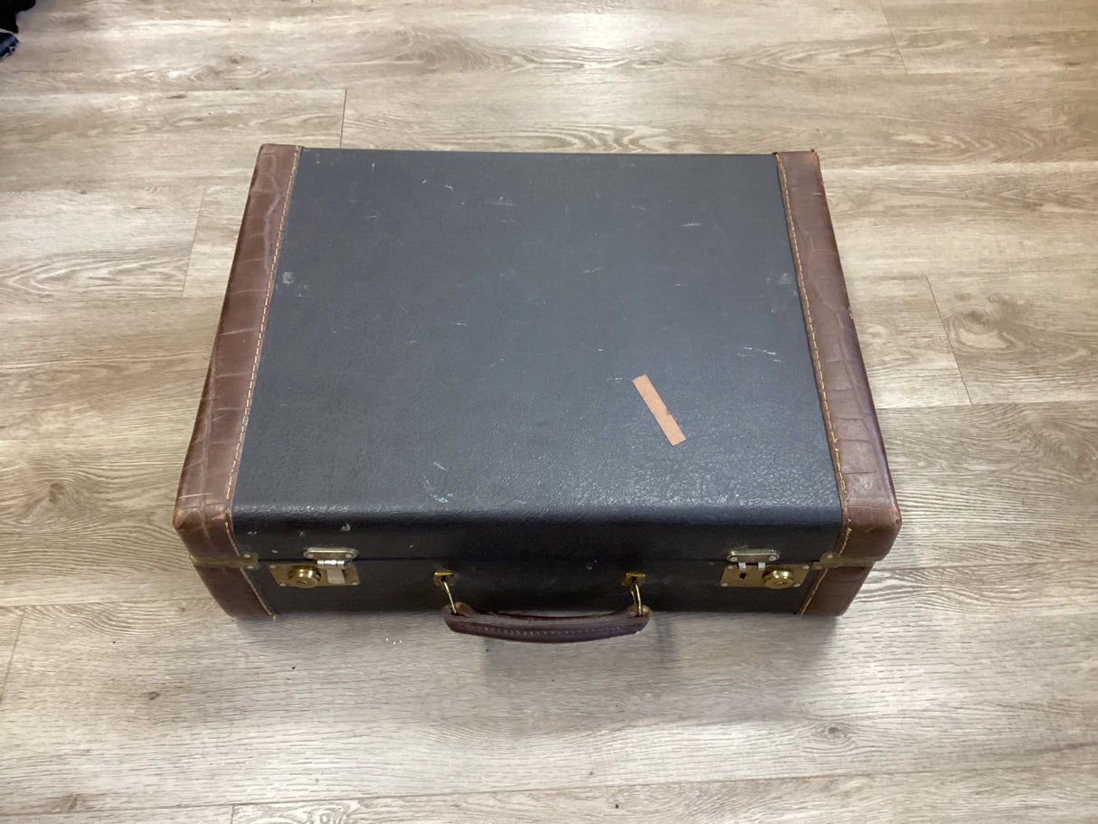 Schilke E3L4 Eb/D 4 Valve Trumpet With 229 Stuad C Trumpet Bell + Original Eb/D Bells, Slide. Bach Quad Case included
