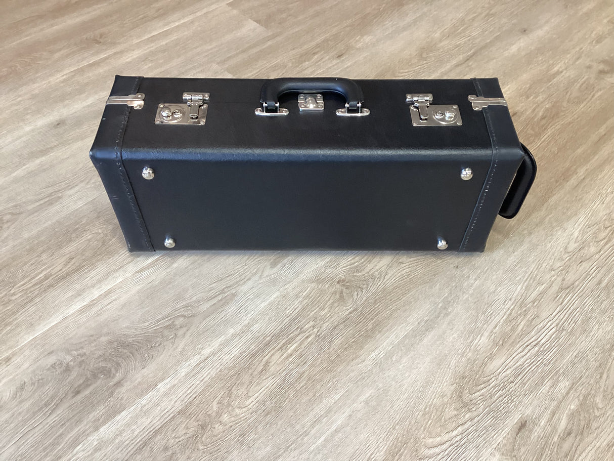 Pre Owned Schilke Single hard case