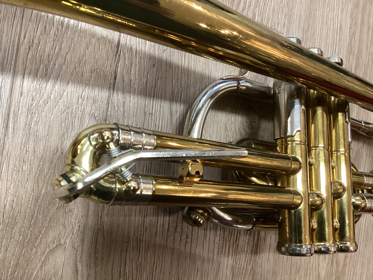 Pre Owned Getzen Deluxe Bb cornet