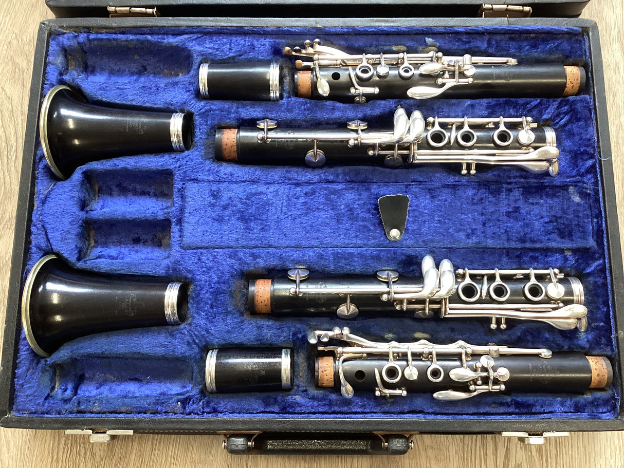 Pre Owned Buffet R13 Pair - Bb and A Clarinets